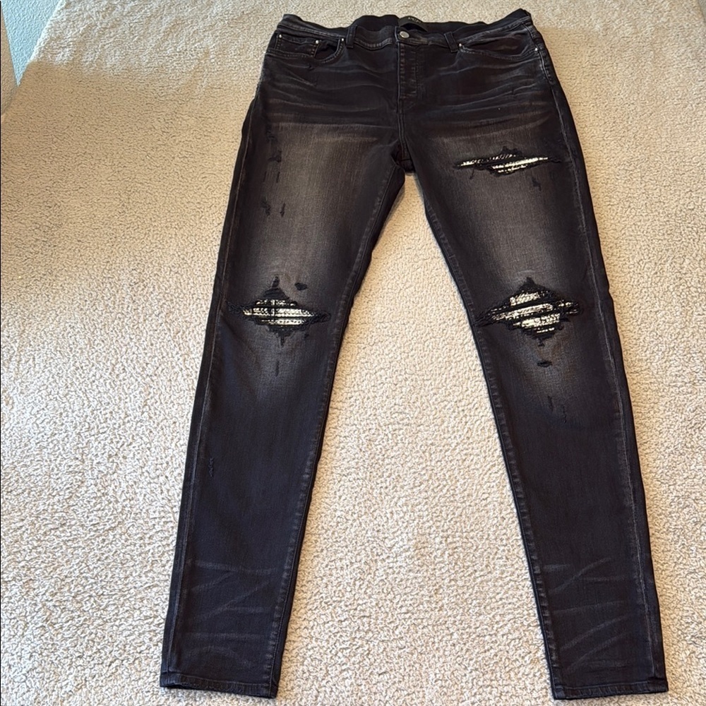 AMIRI Black Distressed Skinny Jeans Sz 38x35
amiri cashew flower kilim mx1 jeans